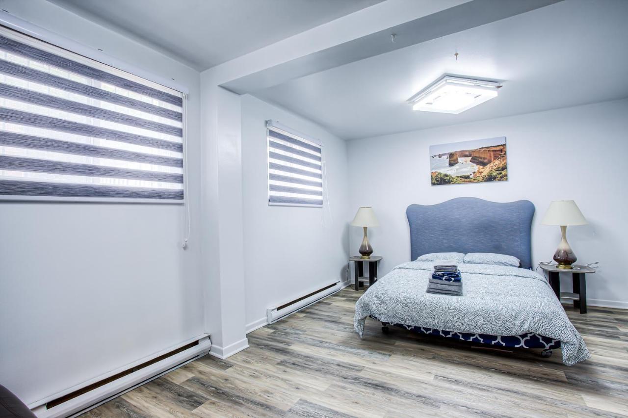 Family Friendly Property Parking Available Montreal Exterior photo