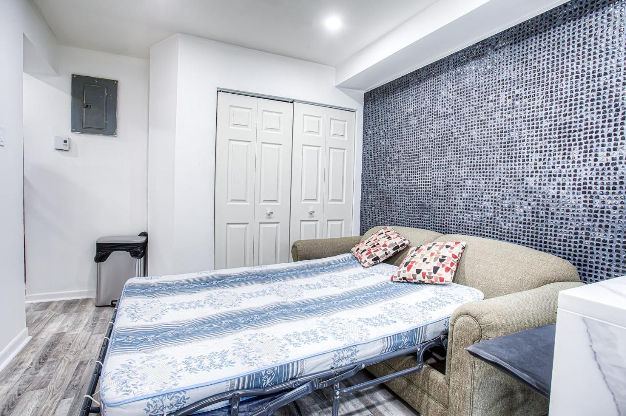 Family Friendly Property Parking Available Montreal Exterior photo