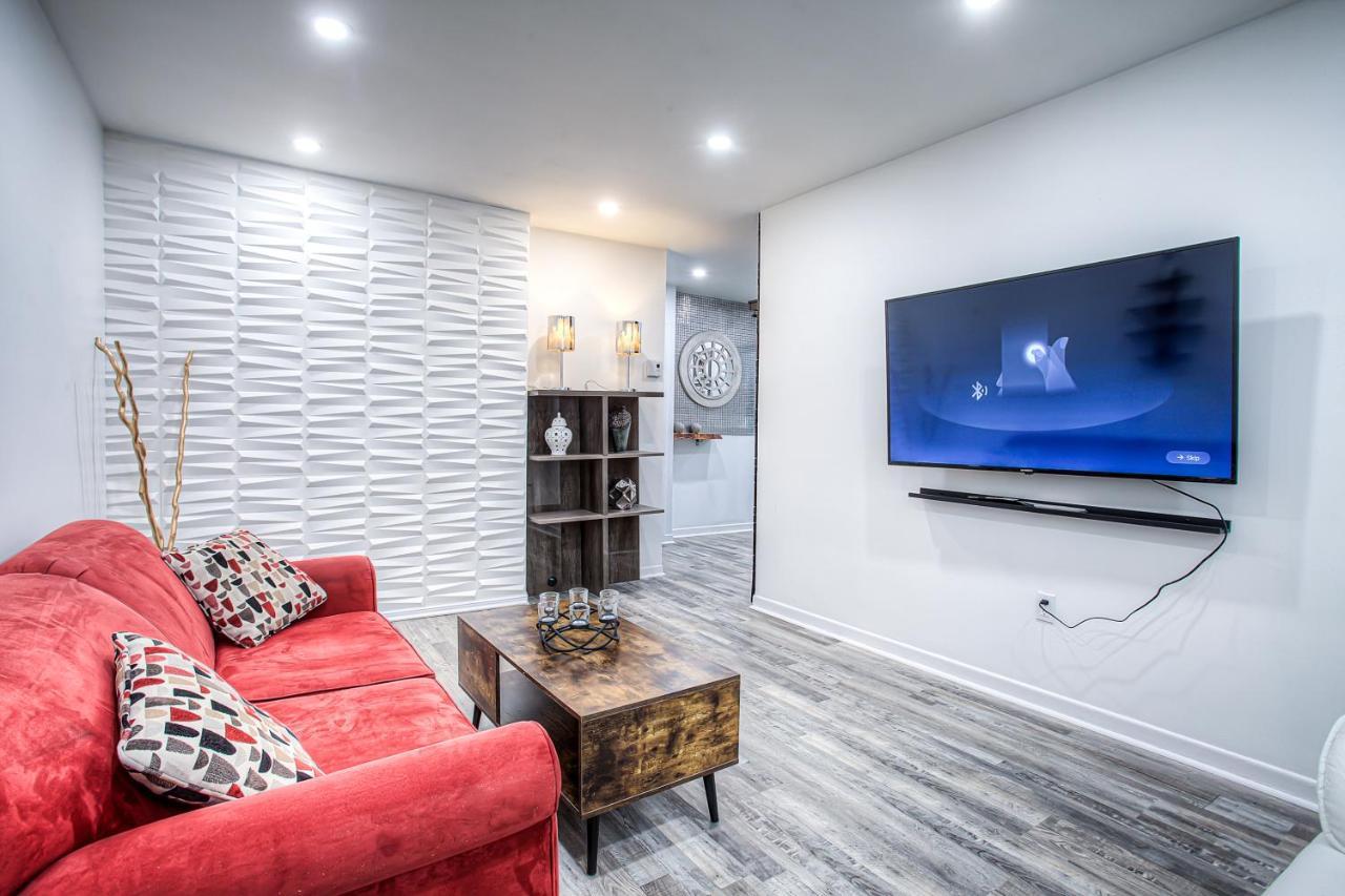 Family Friendly Property Parking Available Montreal Exterior photo
