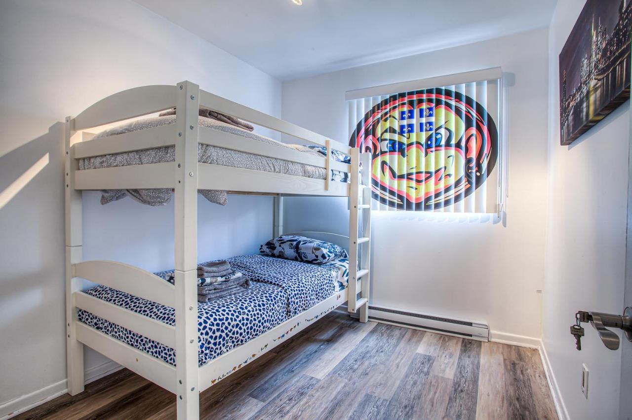 Family Friendly Property Parking Available Montreal Exterior photo